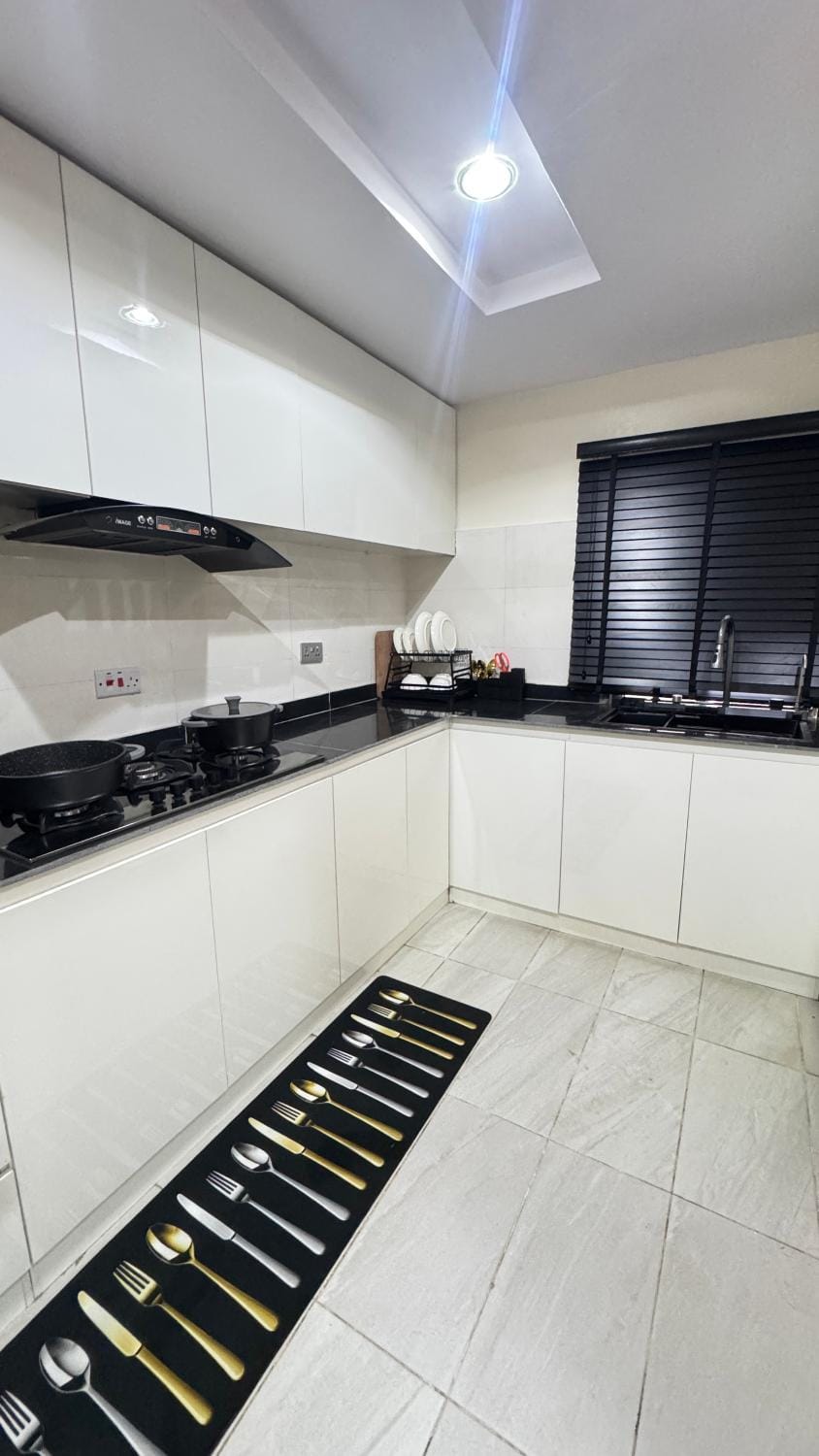 3-bedroom apartment with private Cinema Apartment in Nigeria