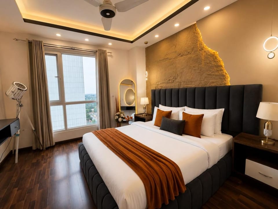 Bed, TV and multimedia, Photo of the whole room, Bedroom