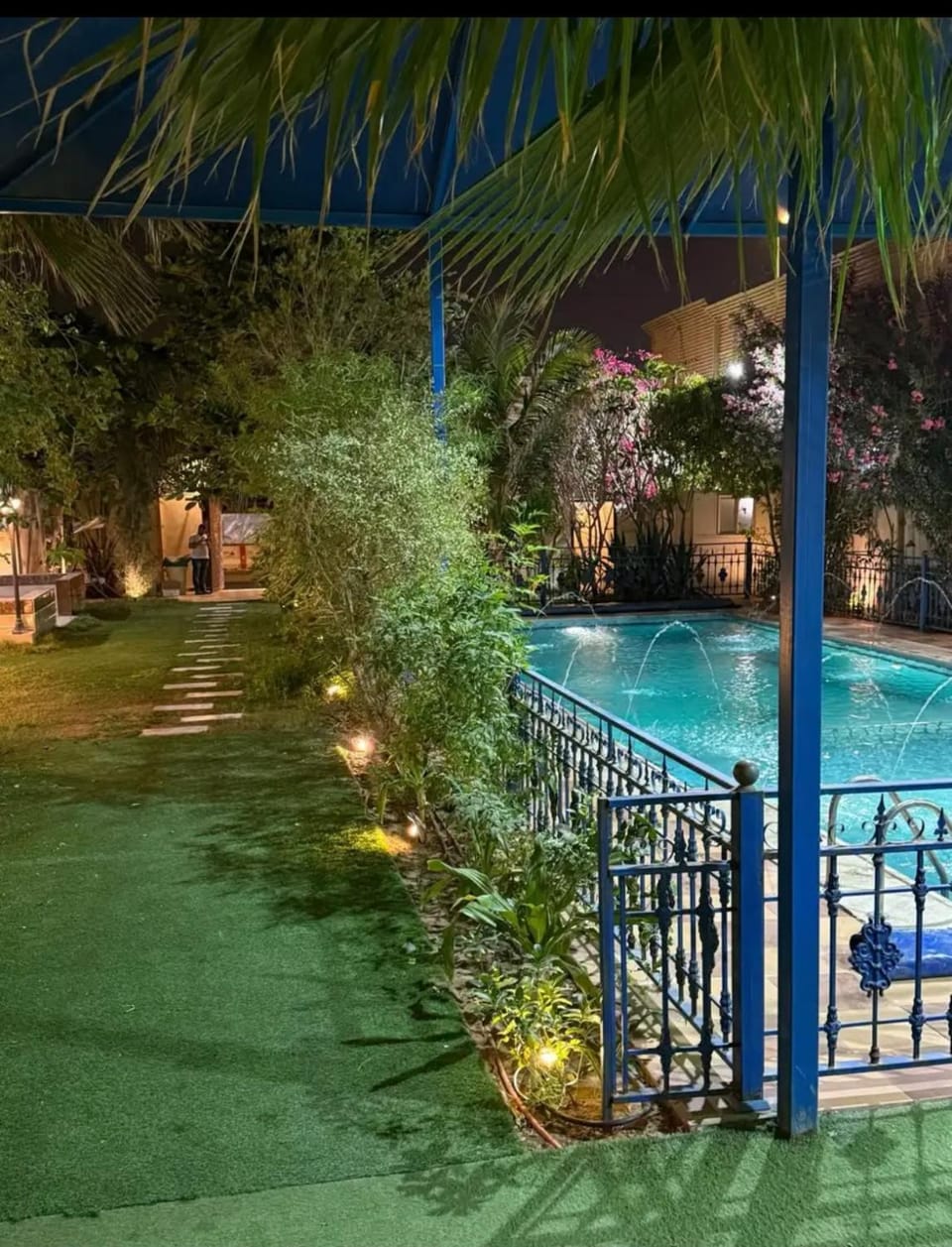 استراحة هابي نايت Resort in Medina