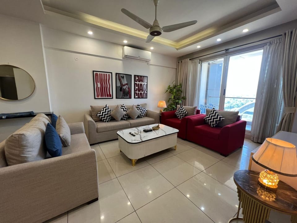 Living room, Seating area, fireplace