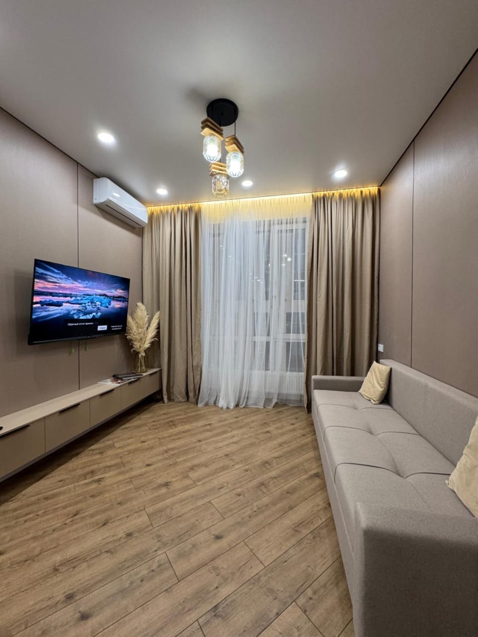 ЖК на Сейфулина Apartment in Almaty