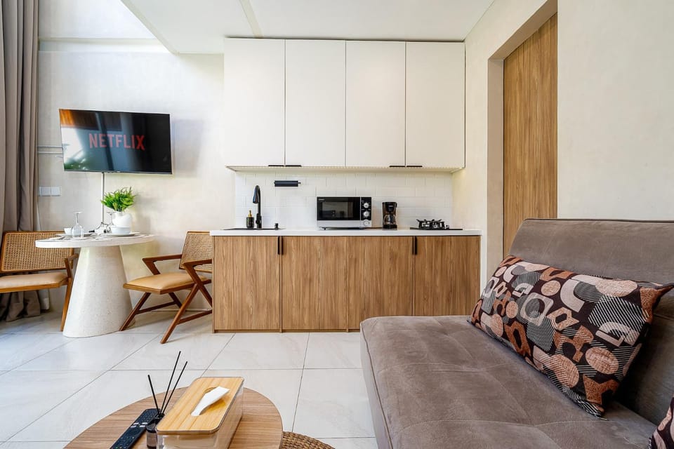 Modern 1BR Mezzanine Villa Sunset with Private Pool in Bingin -Bali Villa in Bali