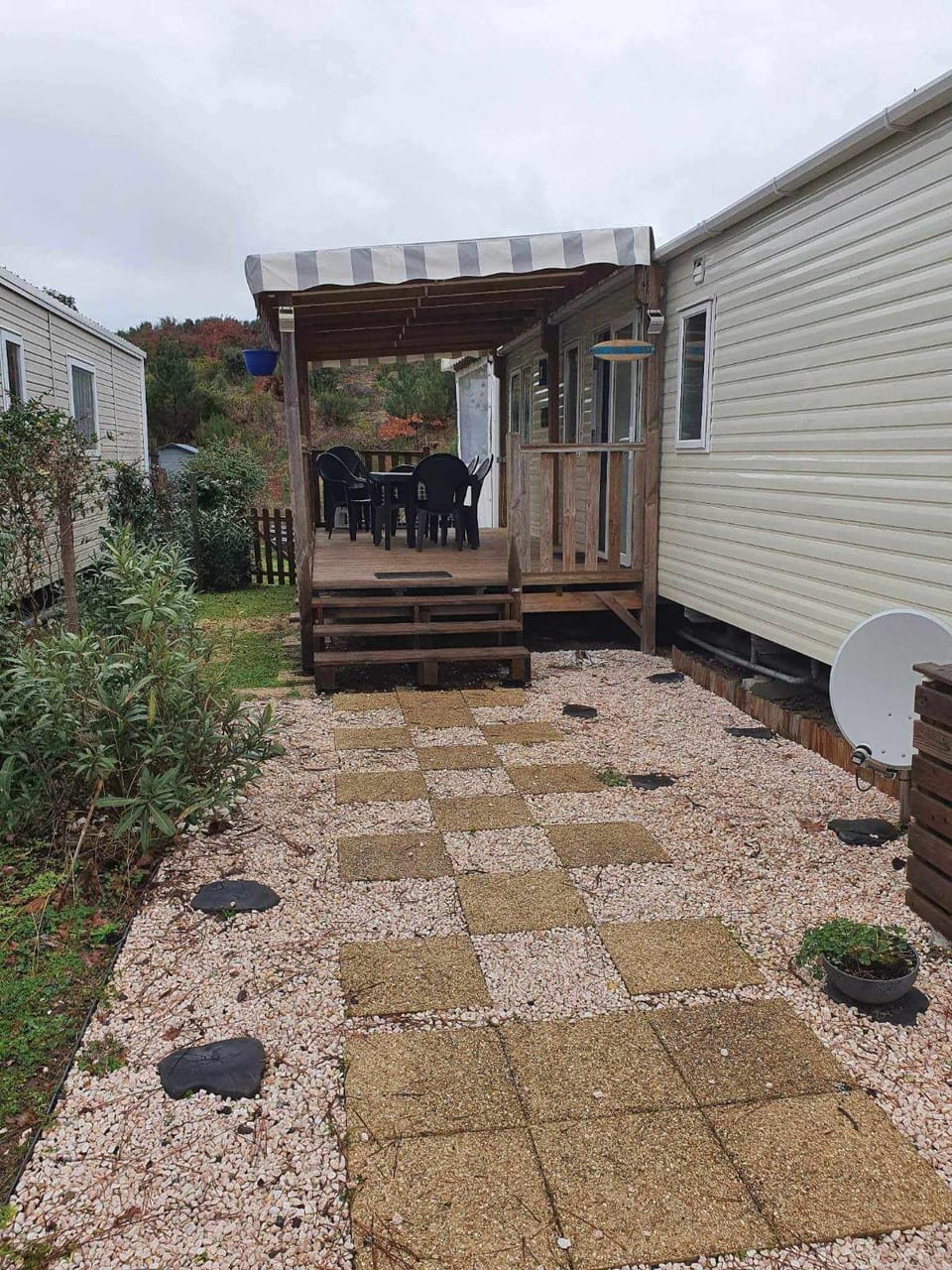 Mobil home contis Campground/ 
RV Resort in Saint-Julien-en-Born