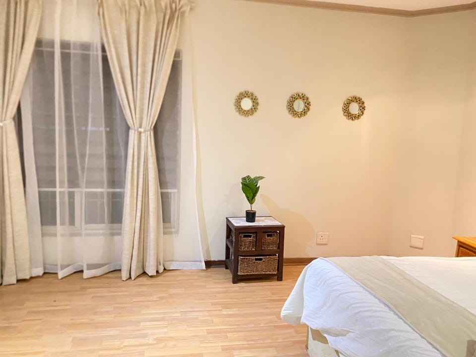 Sunny stay Guesthouse Bed and Breakfast in Sandton