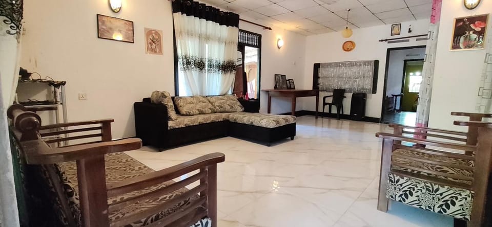 Garden rich aura villa Vacation rental in Southern Province