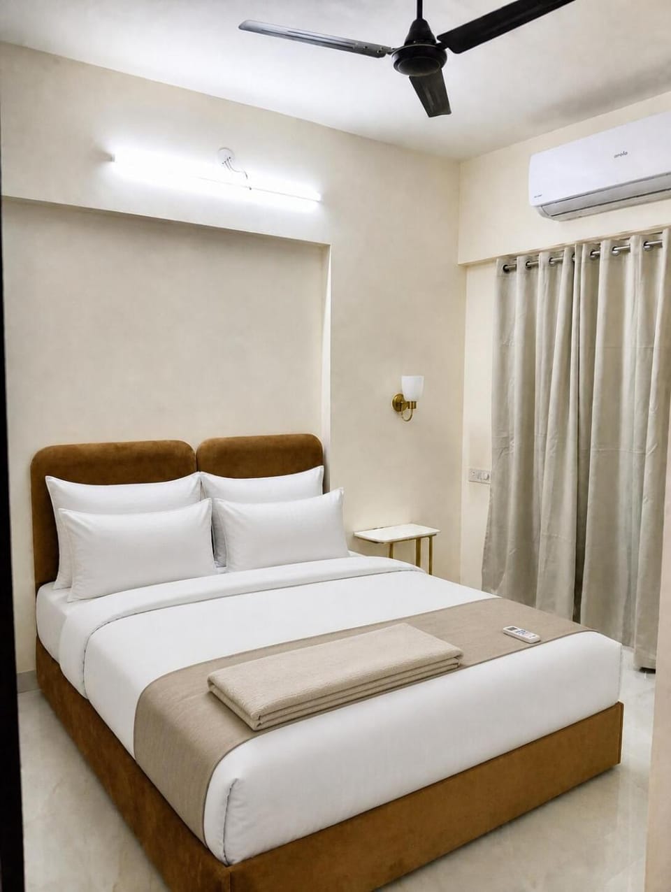 Nanak Stays 1Bhk in Thane West Apartment in Thane
