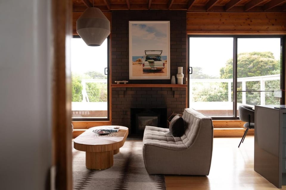 Waabiny at Marengo - unique beach retreat House in Apollo Bay