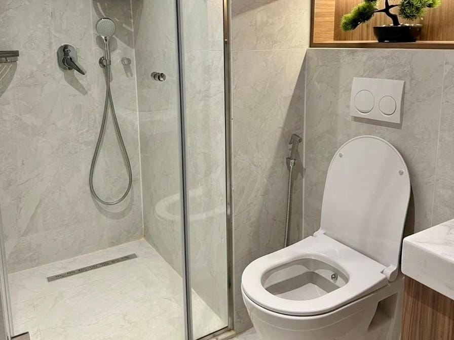 Luxury 2BR, City Centre, Balcony, Pool, Parking Apartment in Marrakesh