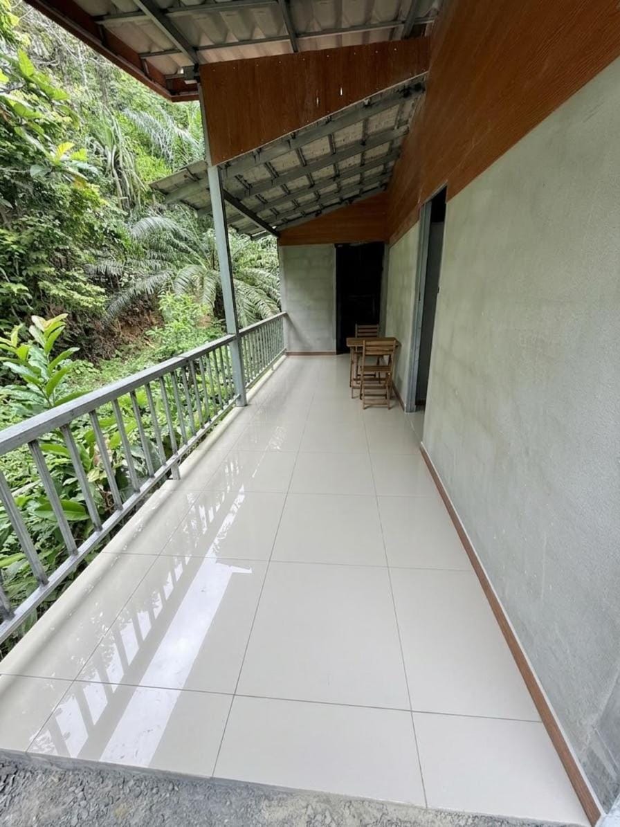 Akleema House Apartment in Sala Dan