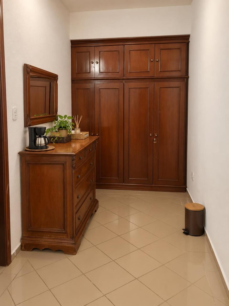 Quarto Privativo com Entrada Independente Bed and Breakfast in State of Mato Grosso do Sul, Brazil
