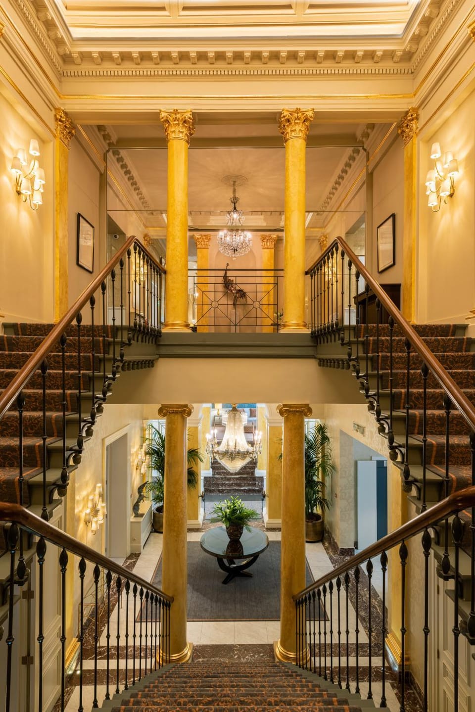 Lobby or reception, Decorative detail