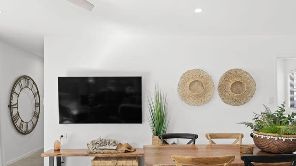 Lomani 3 House in Brisbane City
