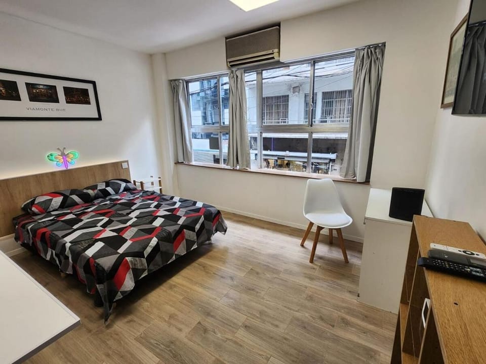 Primero piso luminoso calido comodo y bien ubicado Apartment in Buenos Aires