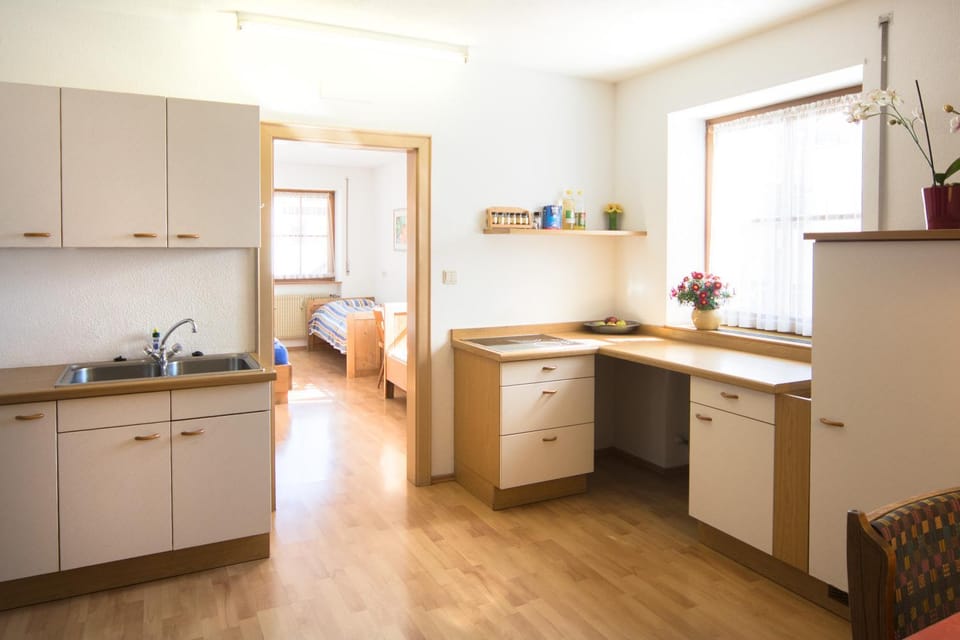 Kitchen or kitchenette, Mountain view