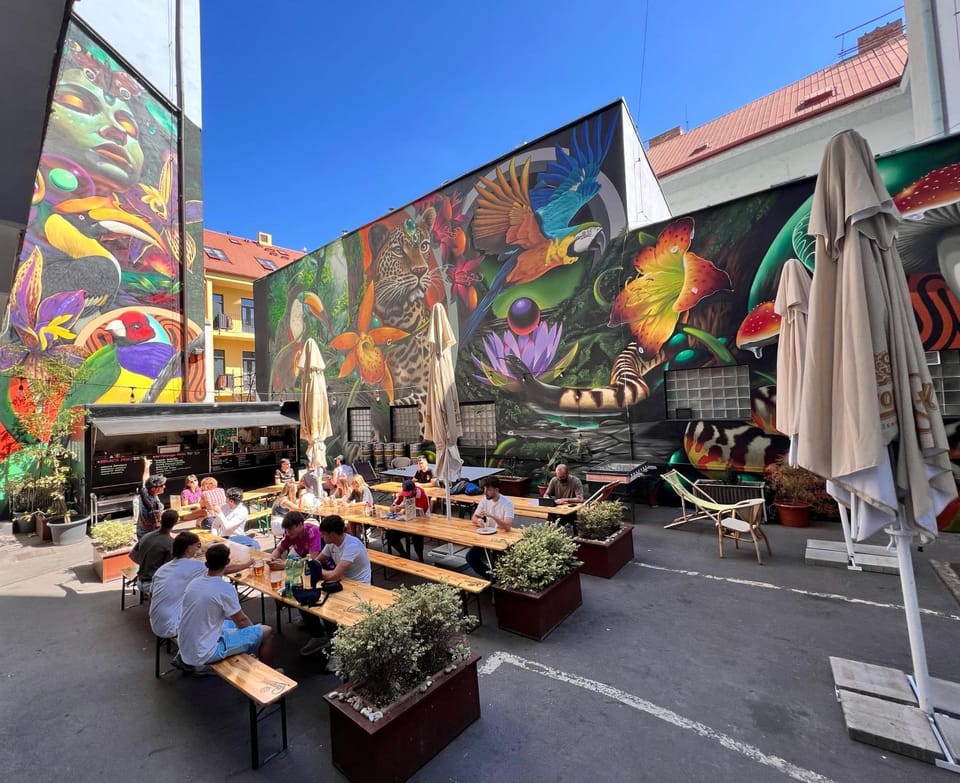 Garden, Lounge or bar, Food and drinks, Breakfast