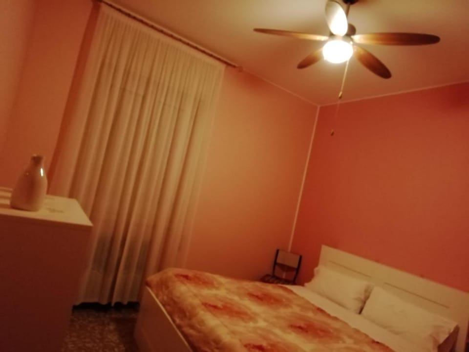 Aeroporto room Bed and Breakfast in Lombardy