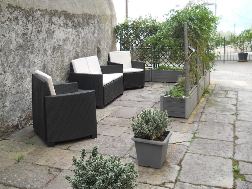 Inner courtyard view