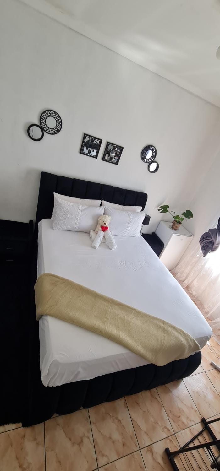 Mbangwe Guesthouse Bed and Breakfast in Namibia