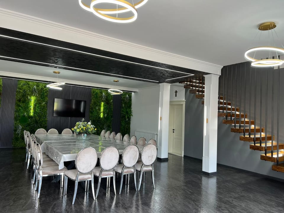 Infinity Jina Retreat&Spa House in Romania