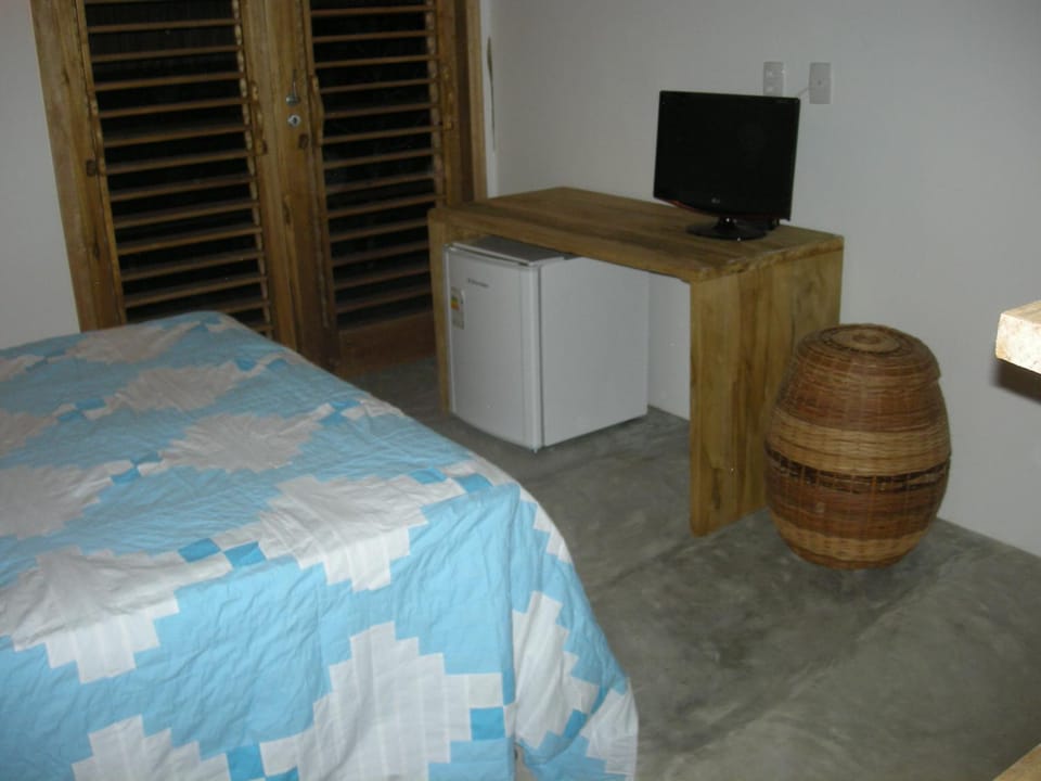 Bed, TV and multimedia