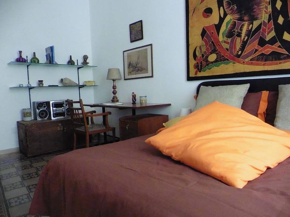 Bed, Other, Photo of the whole room, Bedroom