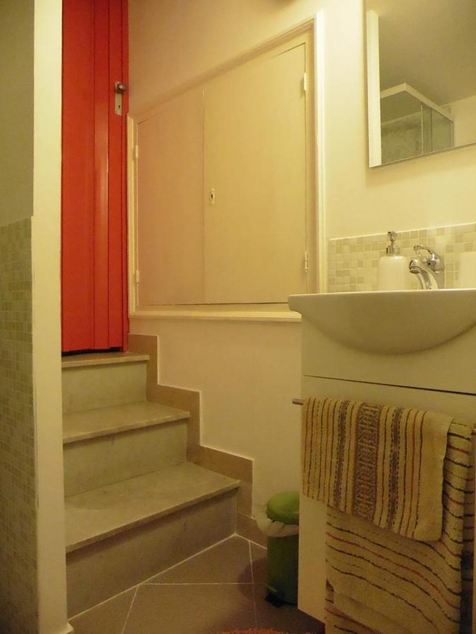 Shower, Toilet, Area and facilities, Area and facilities