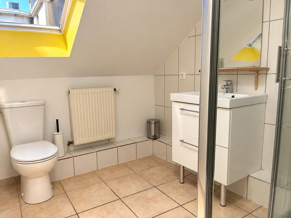 L Atelier Warhol - Appartement chaleureux & design en centre-ville 8 pers Apartment in Angers