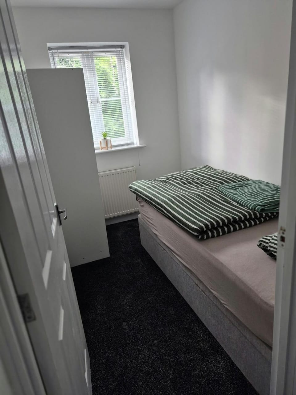 Bed, Bedroom, wardrobe