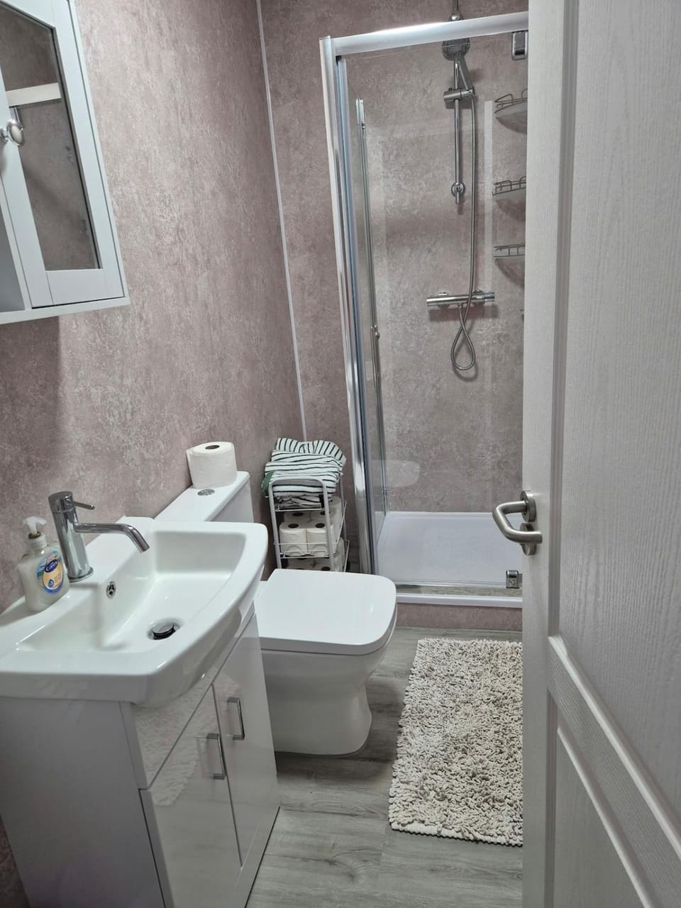 Shower, Bathroom