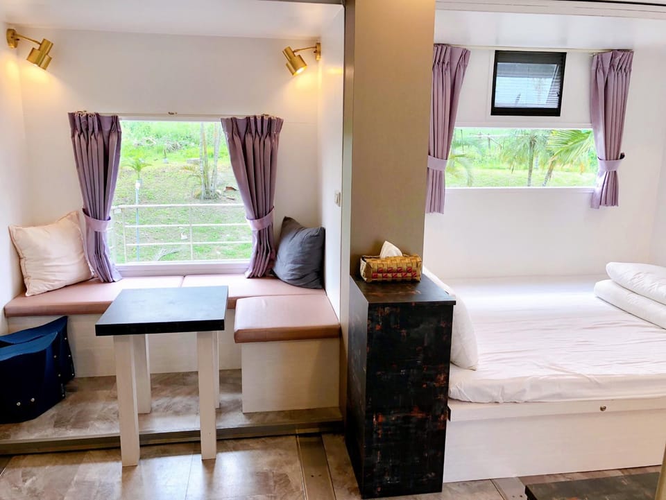 Living room, Seating area, Bedroom