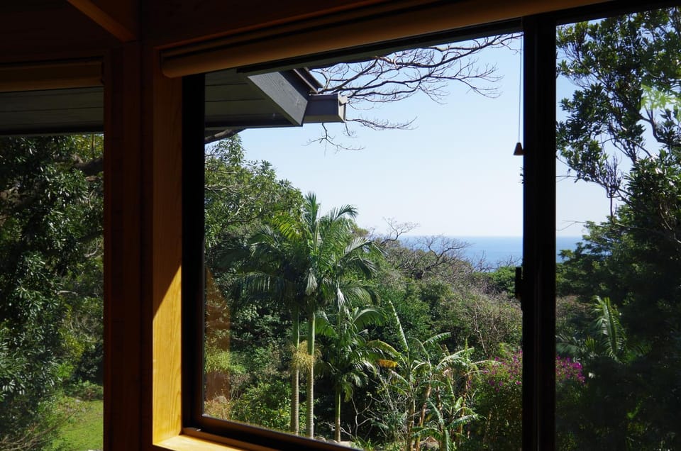 Garden view, Sea view