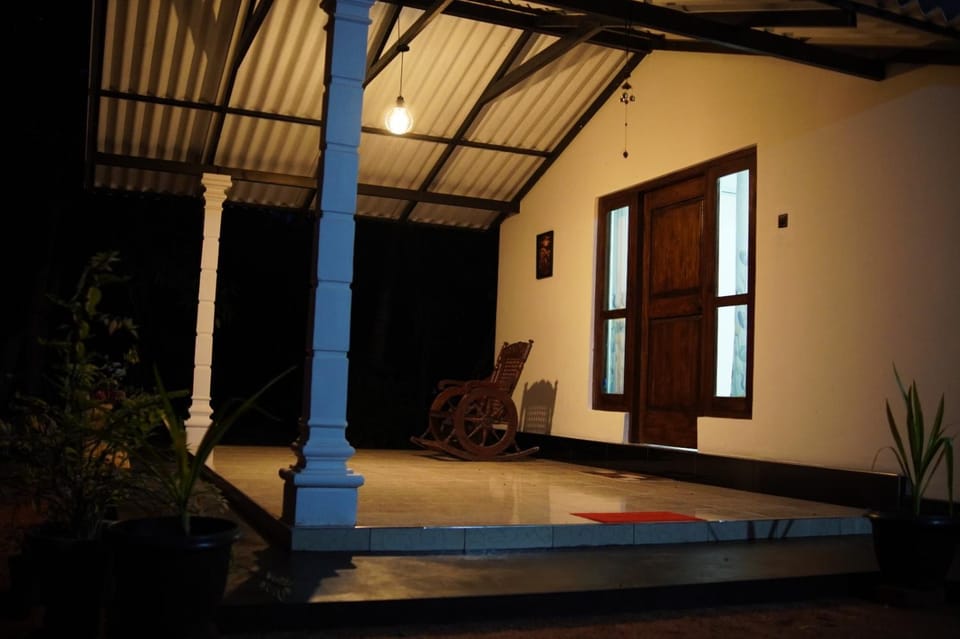 Property building, Seating area
