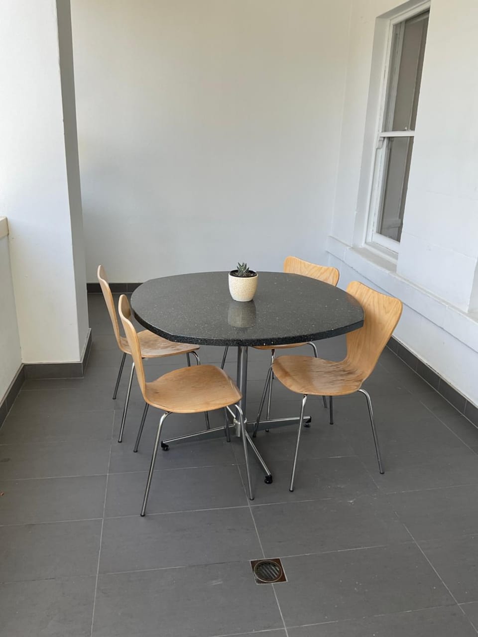 Balcony/Terrace, Dining area