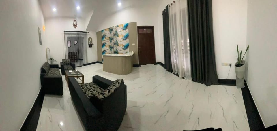 Joy Clouds Villa Vacation rental in Negombo