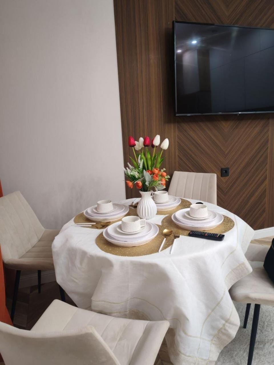 2-Bedroom Luxury Suite in Astana Apartment in Kazakhstan