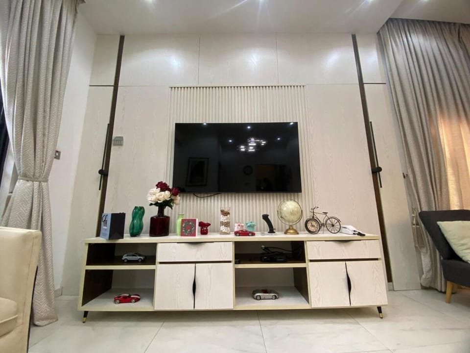 Stylish 2bedroom home in Ikeja Apartment in Lagos