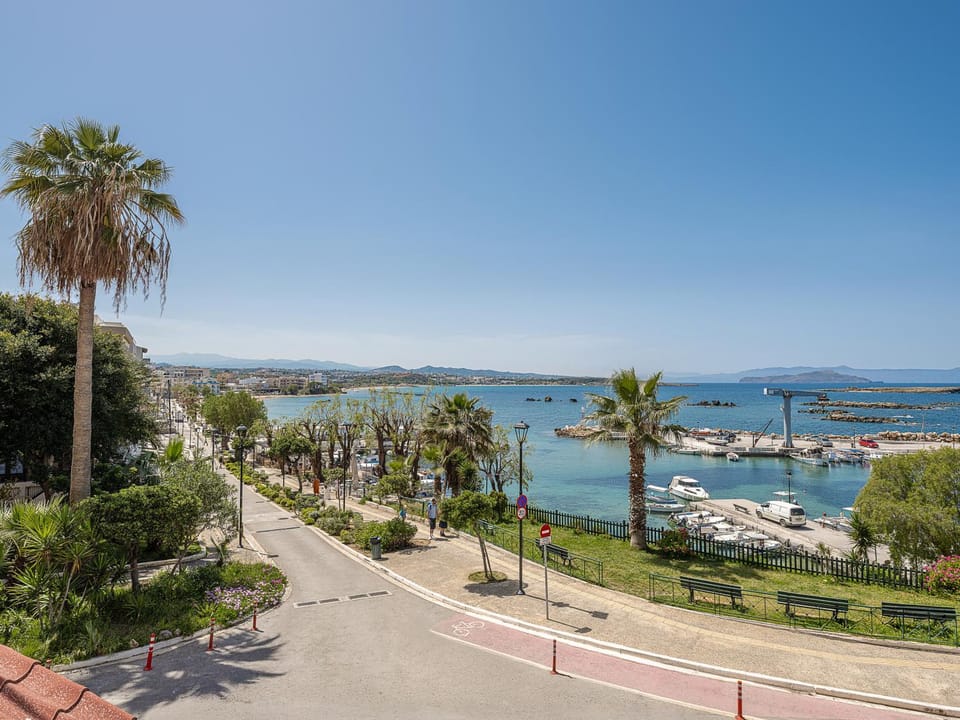 Day, Neighbourhood, Sea view