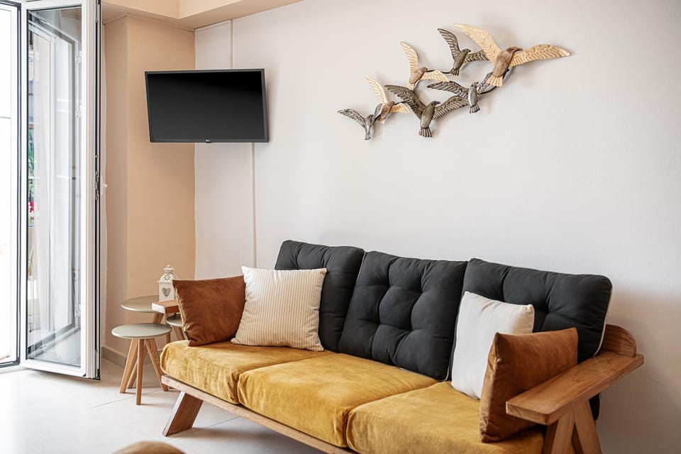 TV and multimedia, Living room