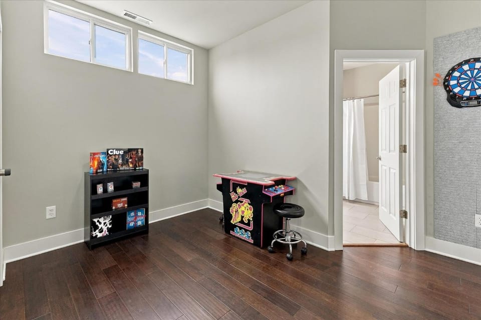 5BR Home with Game Loft near Fountain Square House in Indianapolis