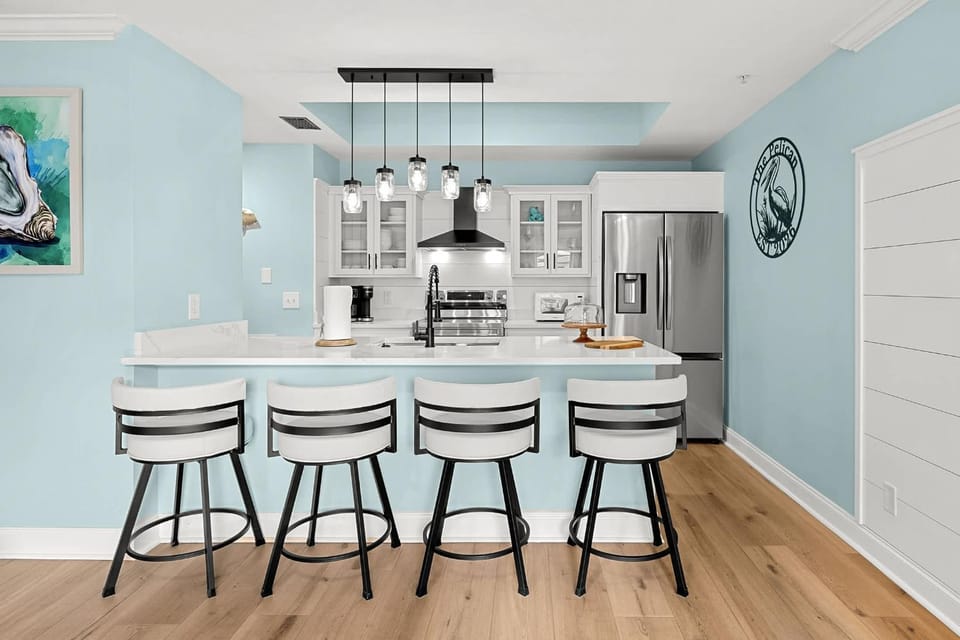Old Town Bluffton Condo Near May River House in Bluffton