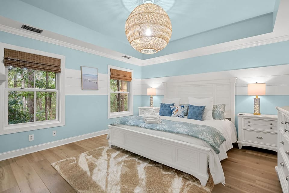 Old Town Bluffton Condo Near May River House in Bluffton