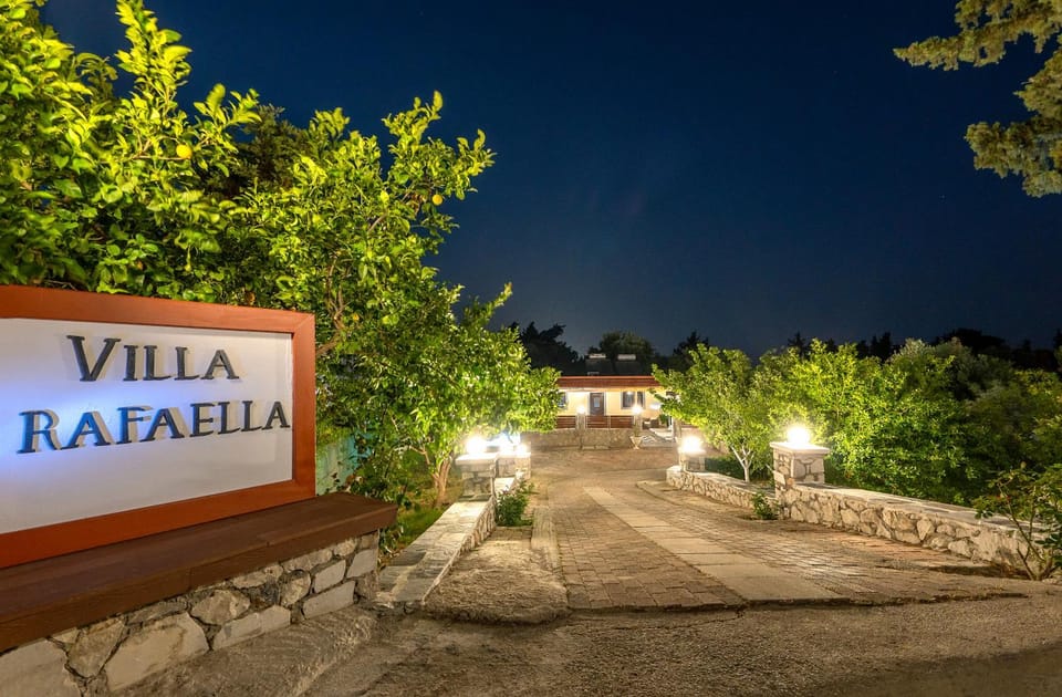 Night, Garden, Garden view, Street view
