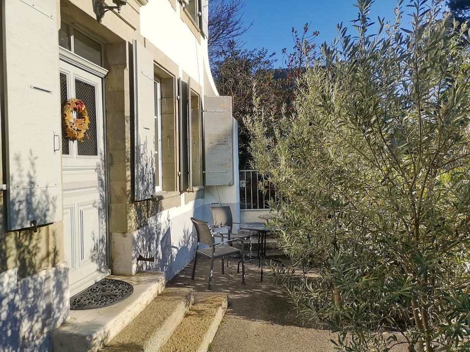 Le Cinquante Quatre Apartment in Canton of Vaud