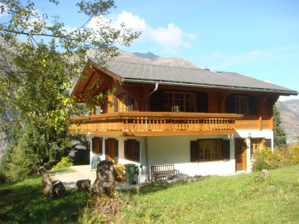 Property building, Natural landscape, Balcony/Terrace, Balcony/Terrace