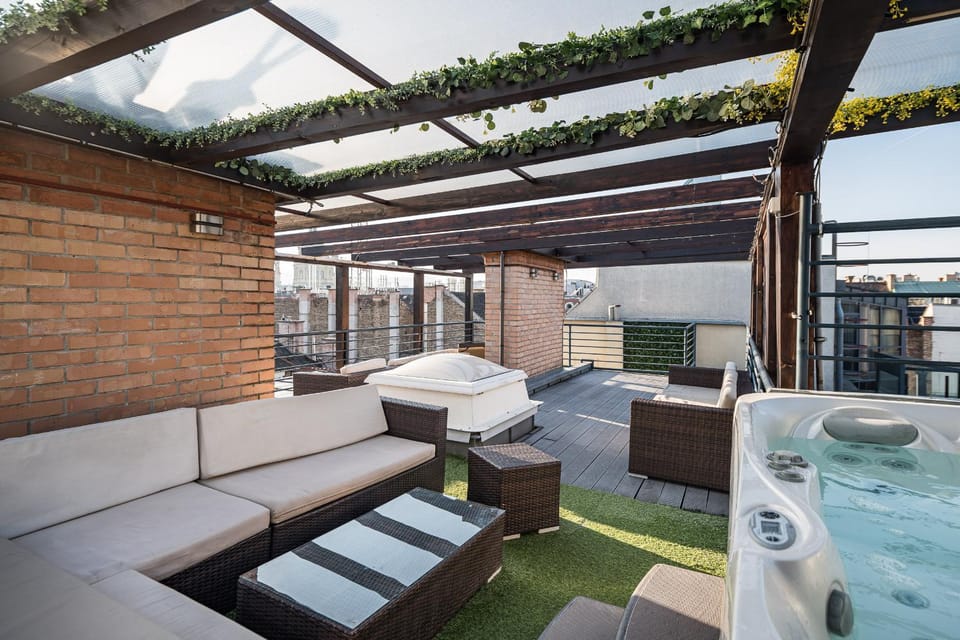 Day, Hot Tub, Balcony/Terrace