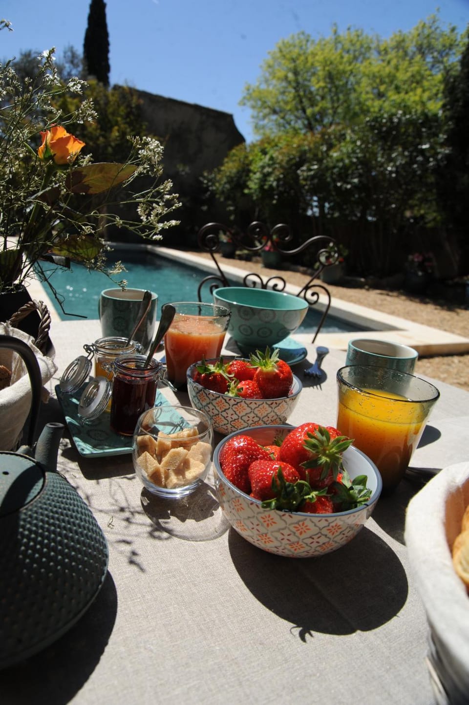 Garden, Breakfast