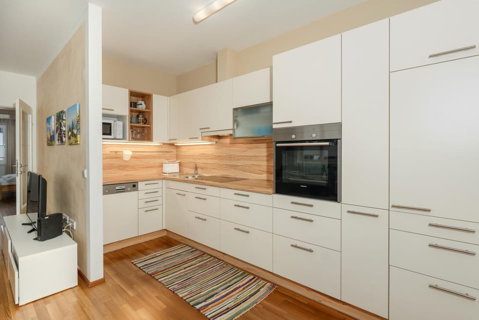Kitchen or kitchenette, dishwasher, minibar, pet friendly, stove, toaster