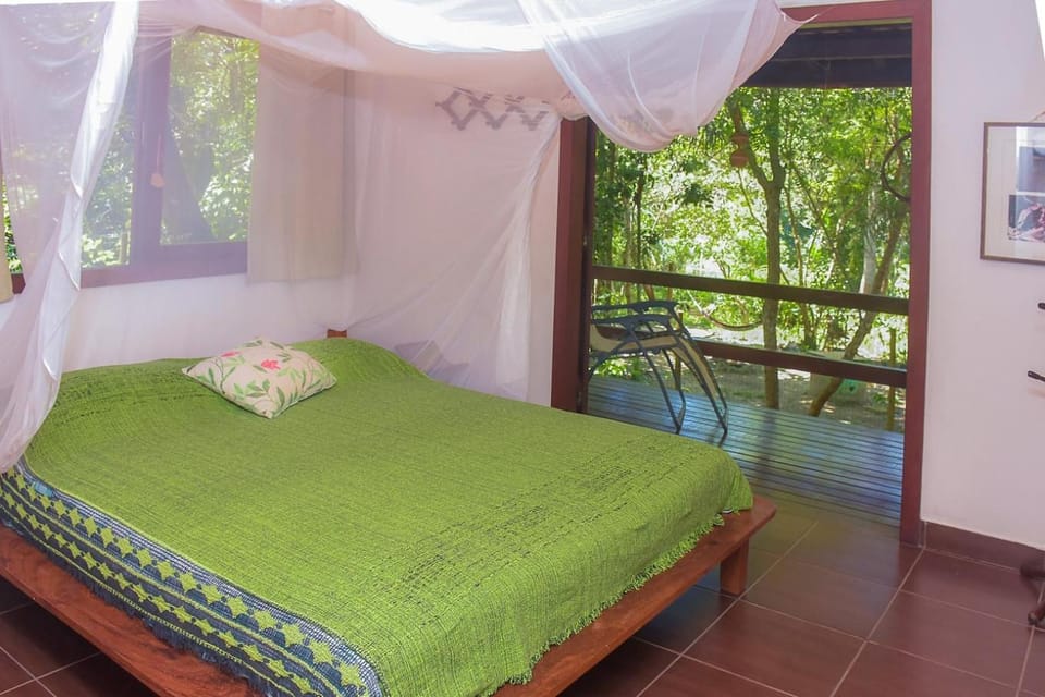 Bed, Garden view