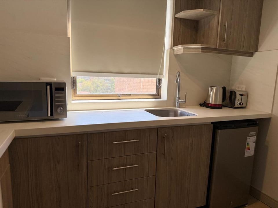 Kitchen or kitchenette, kitchen