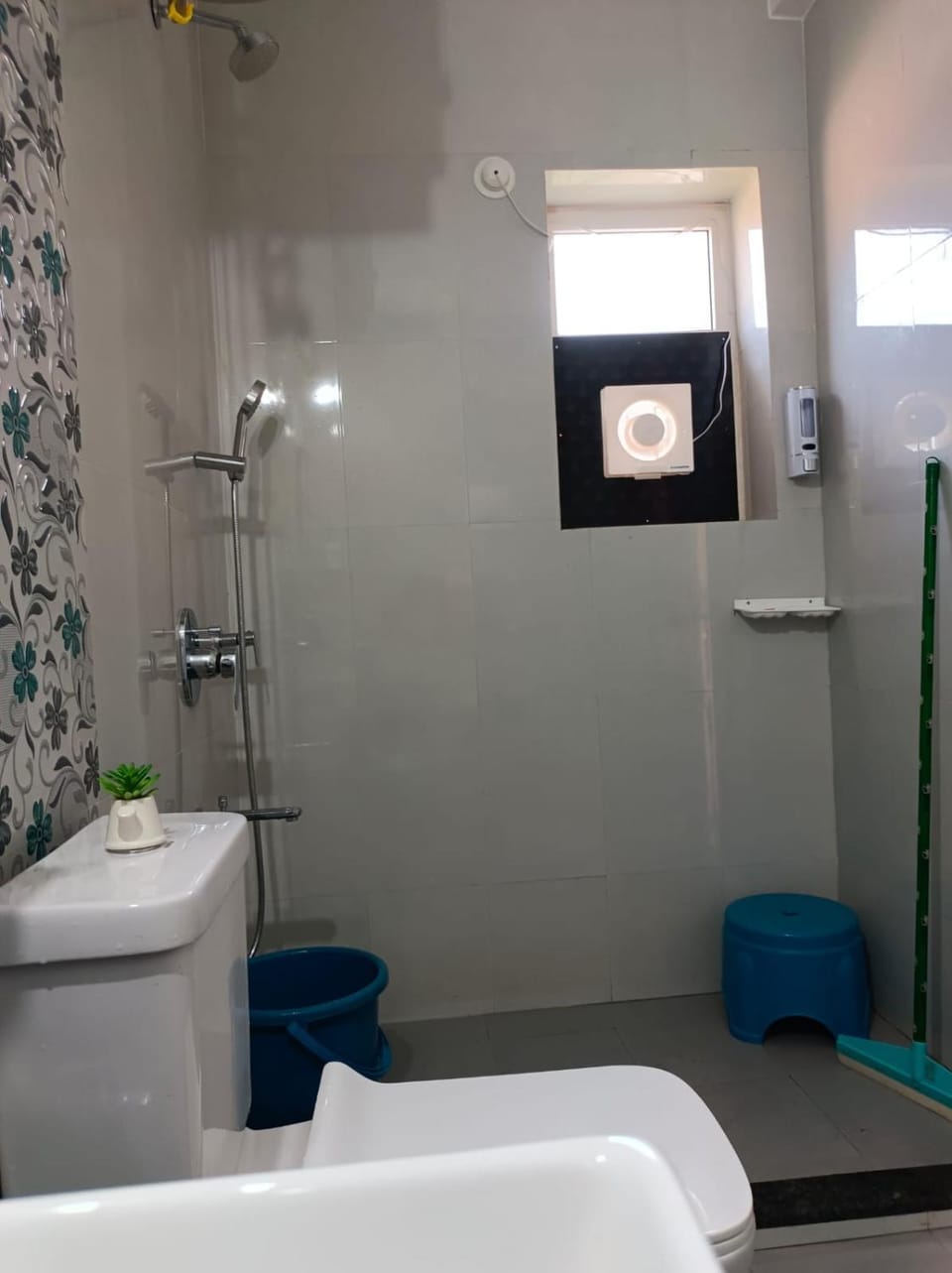 Rocha's stay walk to Titos lane and beach Apartment in Baga